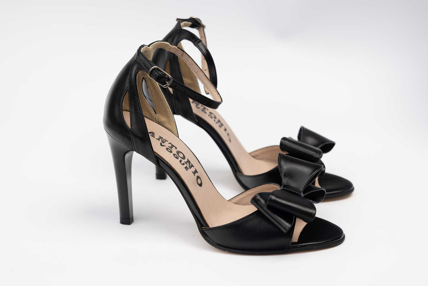 Women's sandals made of genuine leather ANTONIO 51-721 N box