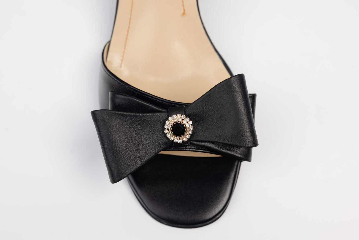 Women's genuine leather sandal NIKE 762 N box (accessory)