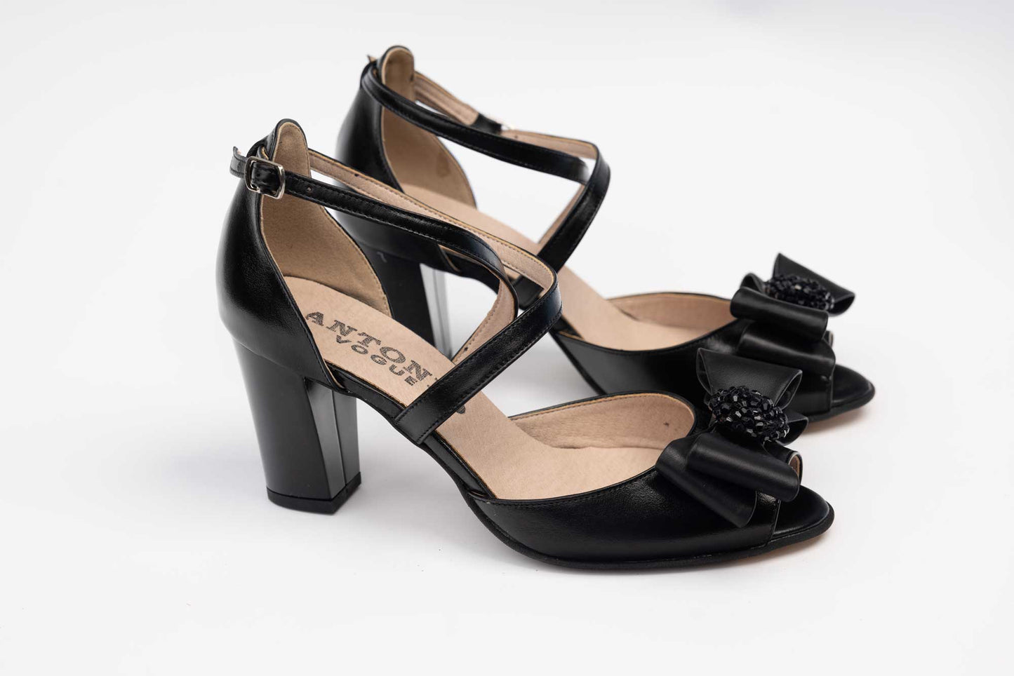 Women's sandals made of genuine leather ANTONIO 33336 N (accessory)