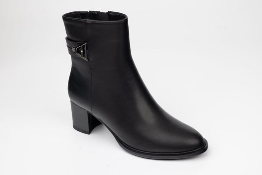 Ghete damă speciale piele naturală BETINA 4314 N box (33-36)