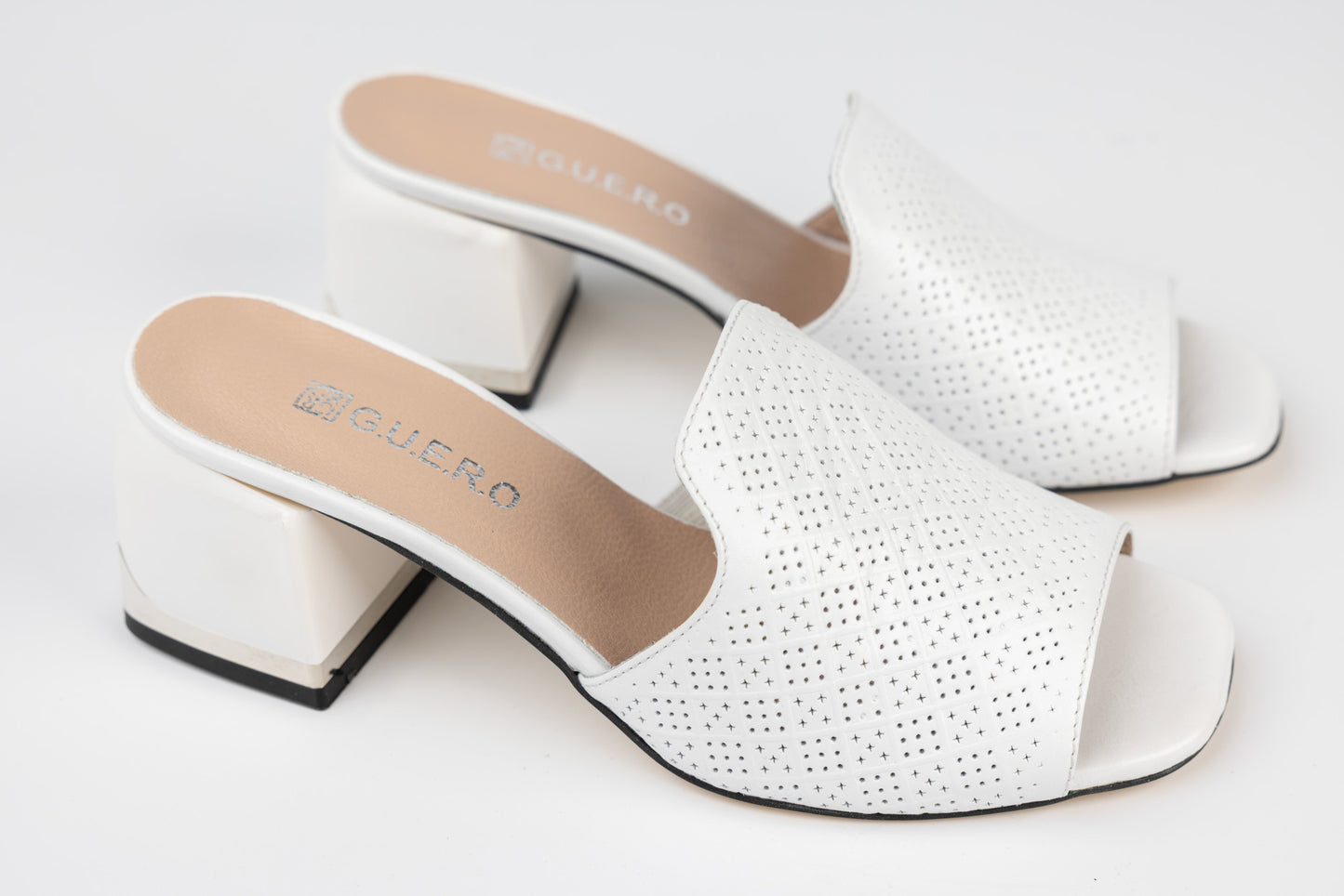 Women's genuine leather clogs 7104-1 White