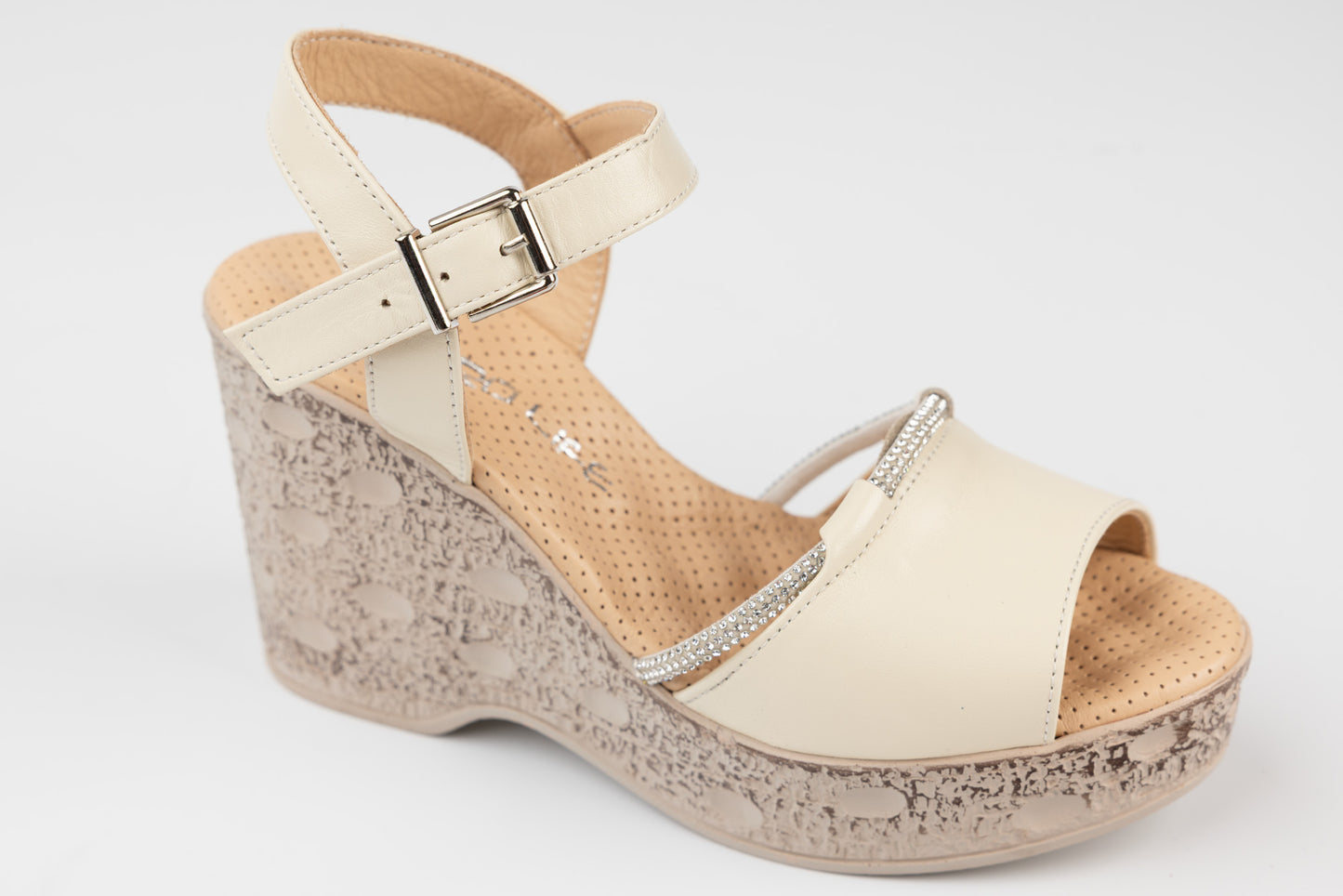 Women's genuine leather sandals LSD 694 Beige