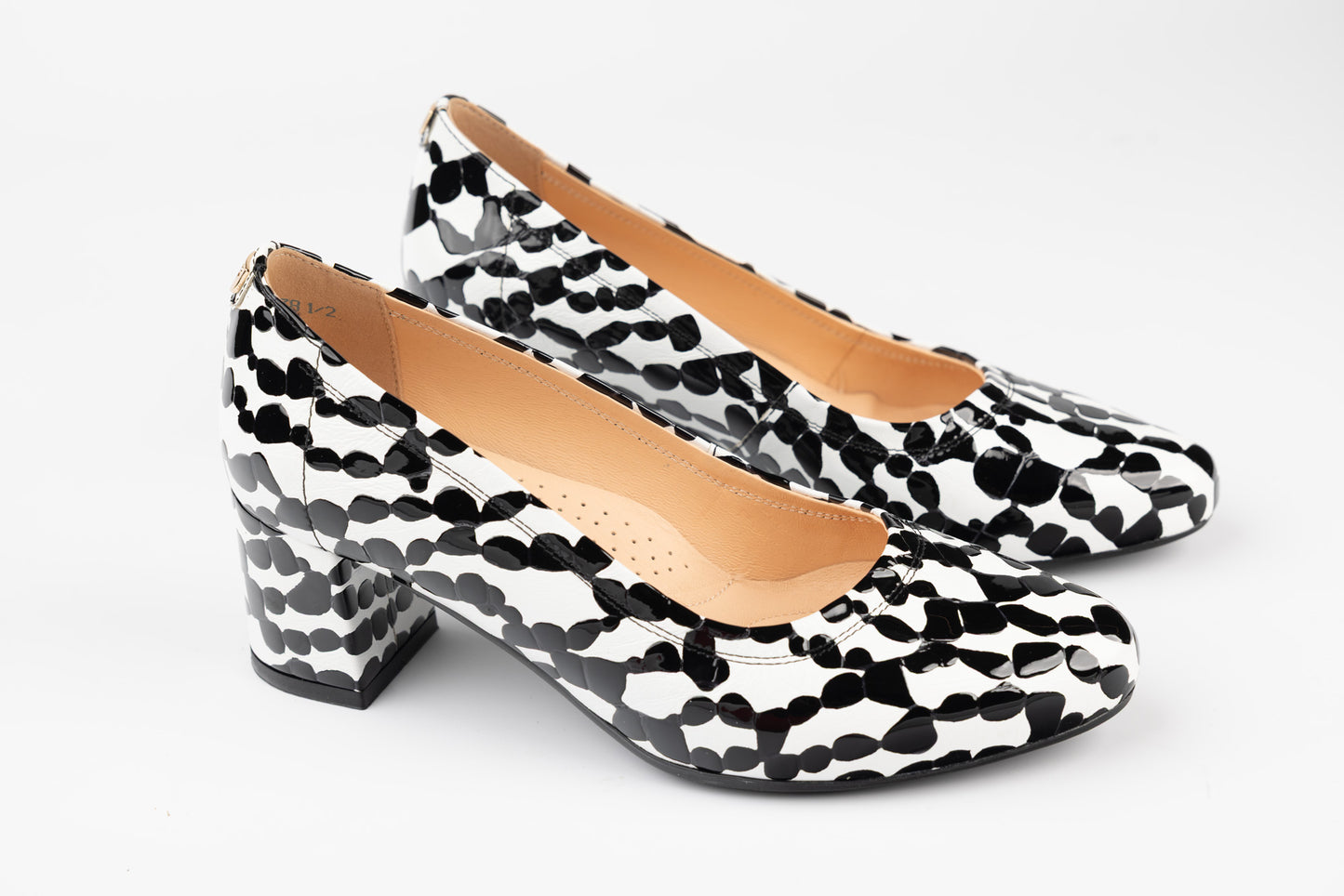 Women's genuine leather shoes PULSO 1162 N white XXL