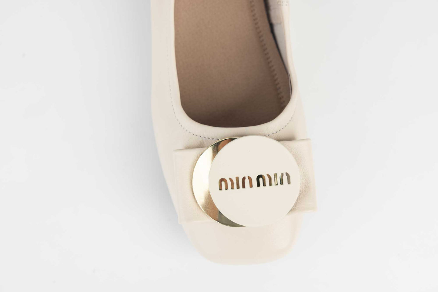 Women's genuine leather shoes BETINA 3301 Beige