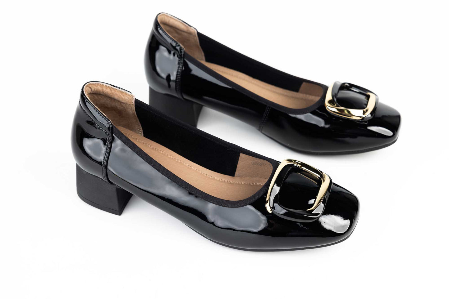 Women's shoes natural leather BETINA 3326-1 N lacquer