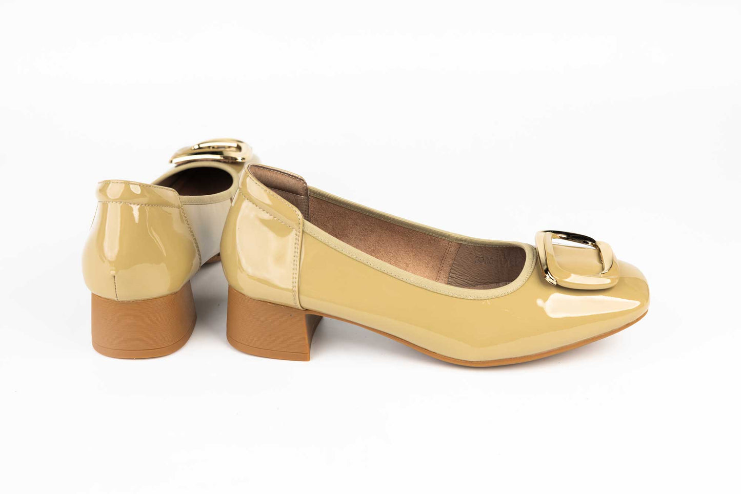 Women's shoes, natural patent leather 3326-1 Apricot patent