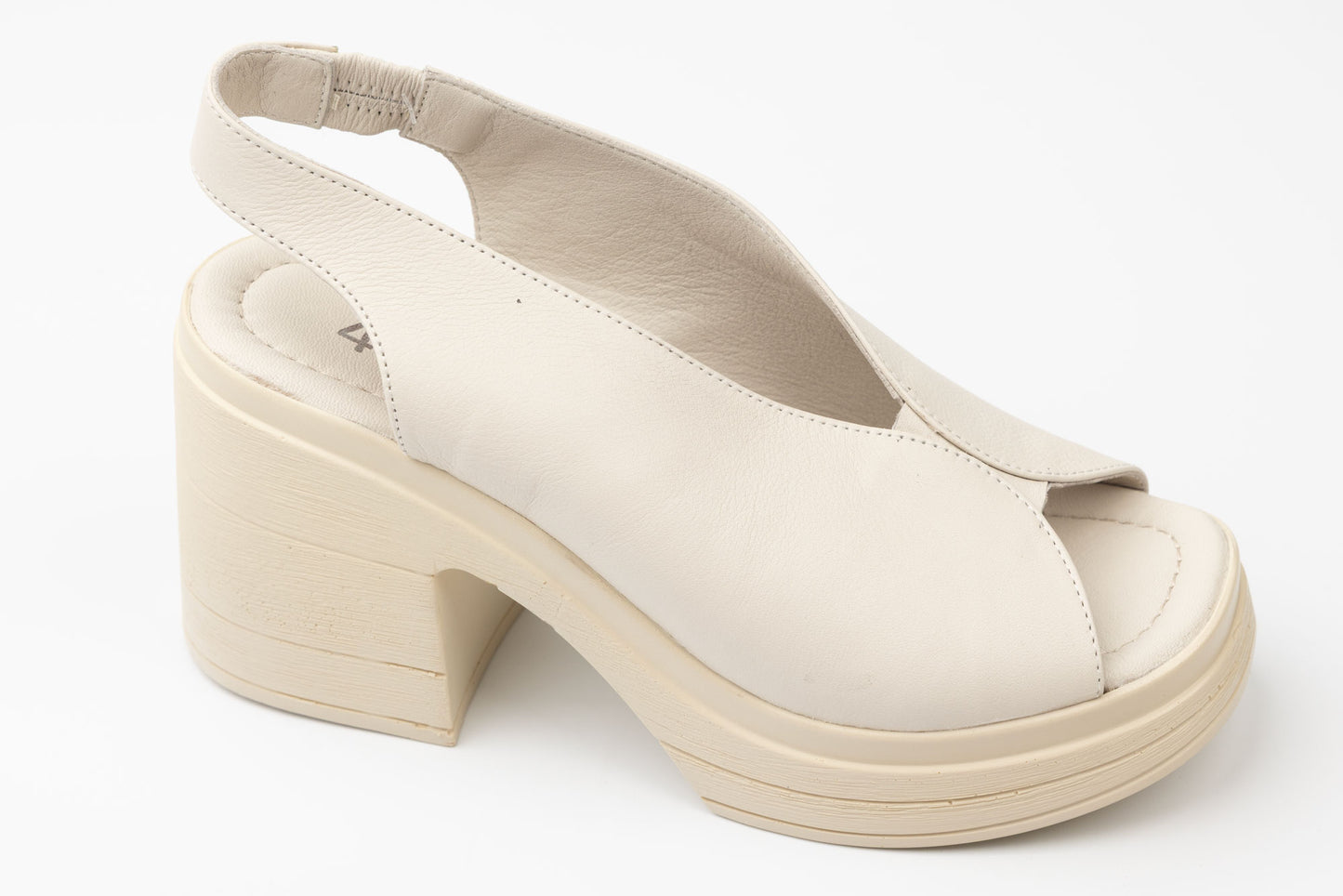 Women's genuine leather sandals LSD 471 Beige