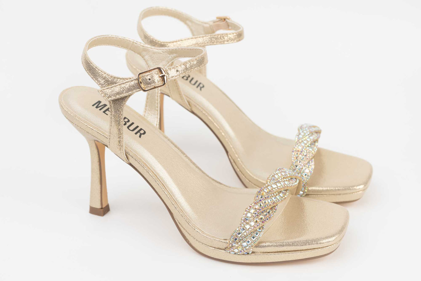 Women's sandals made of eco-leather MENBUR 24796 Gold