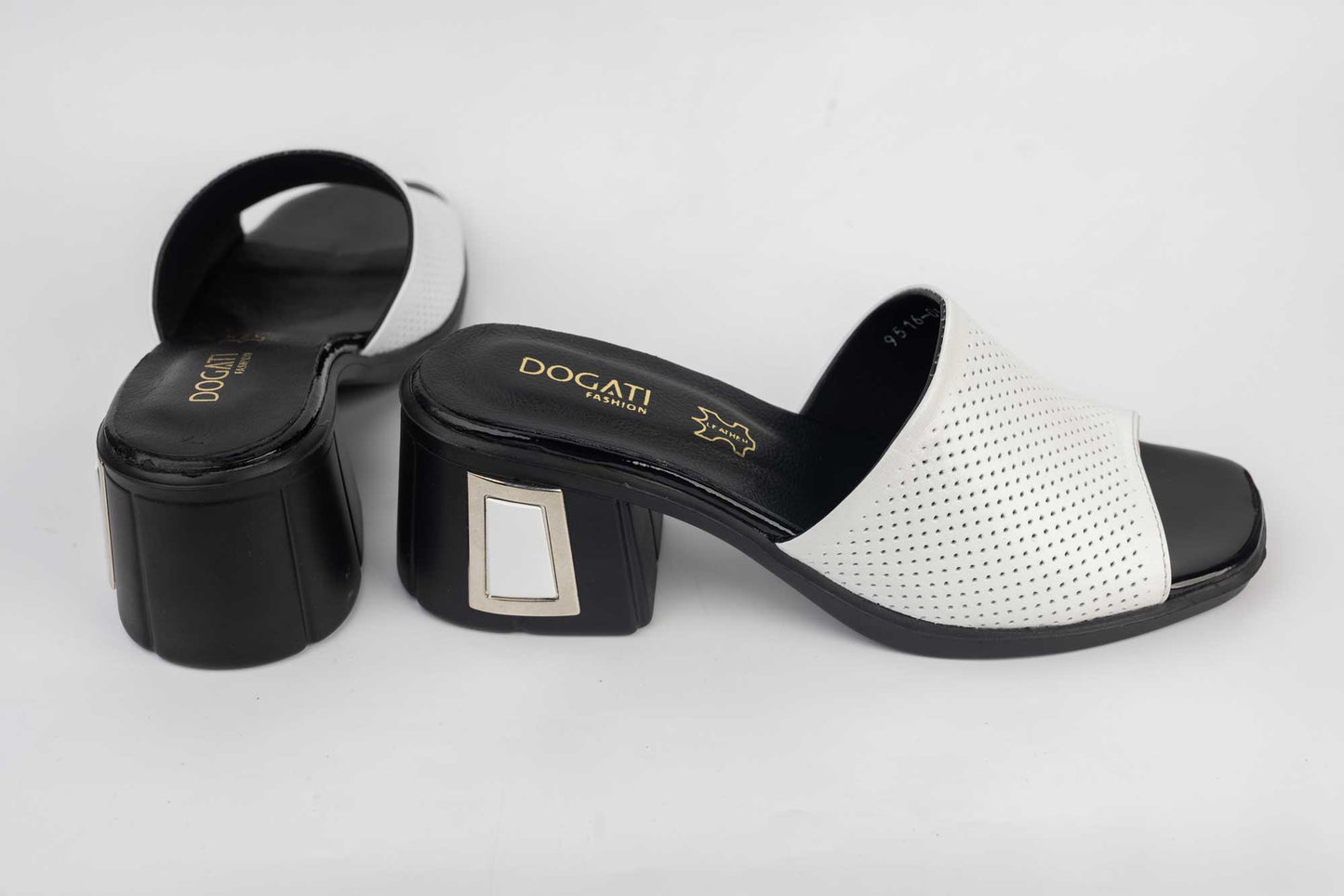 Women's clogs made of natural leather DOGATI 9516 White