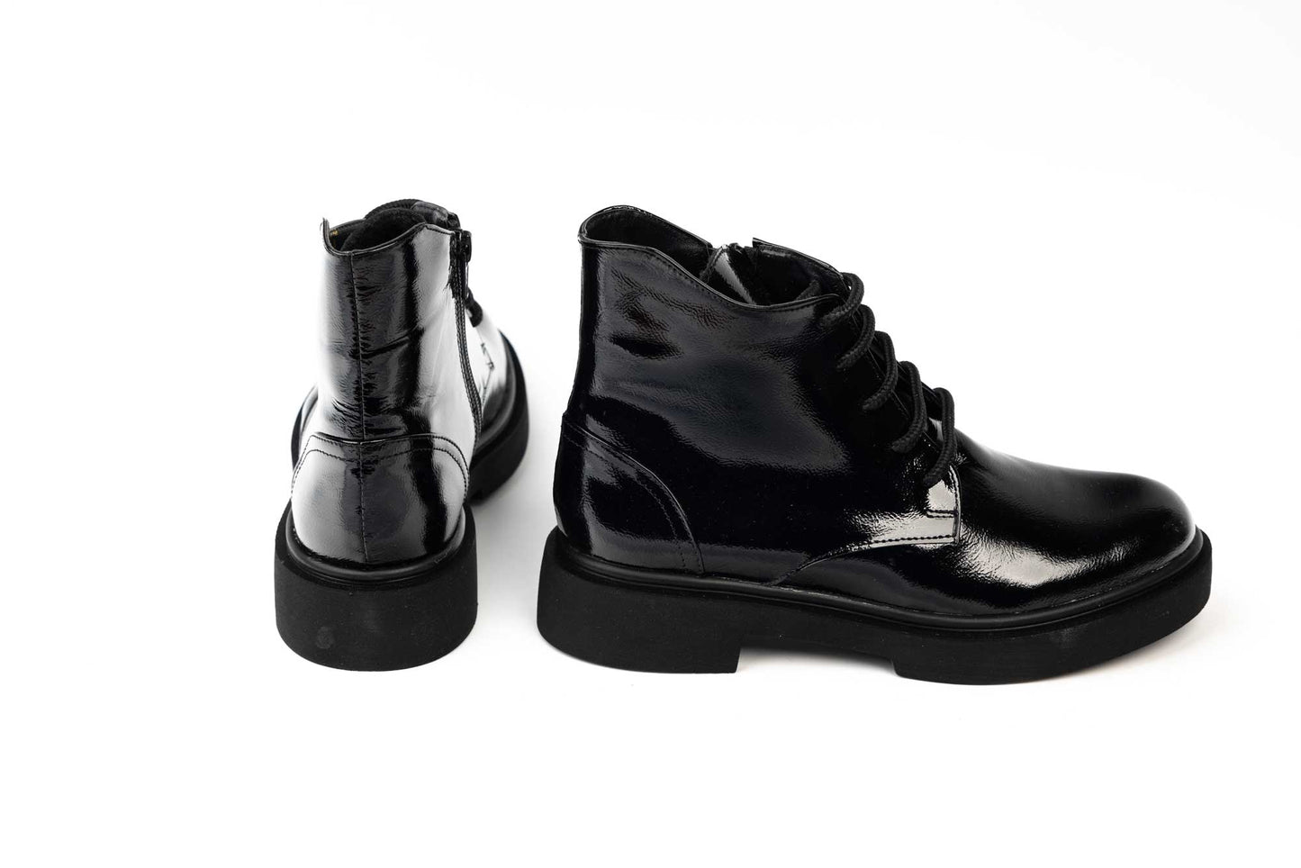 Women's boots NIKE 801 N natural leather lacquer