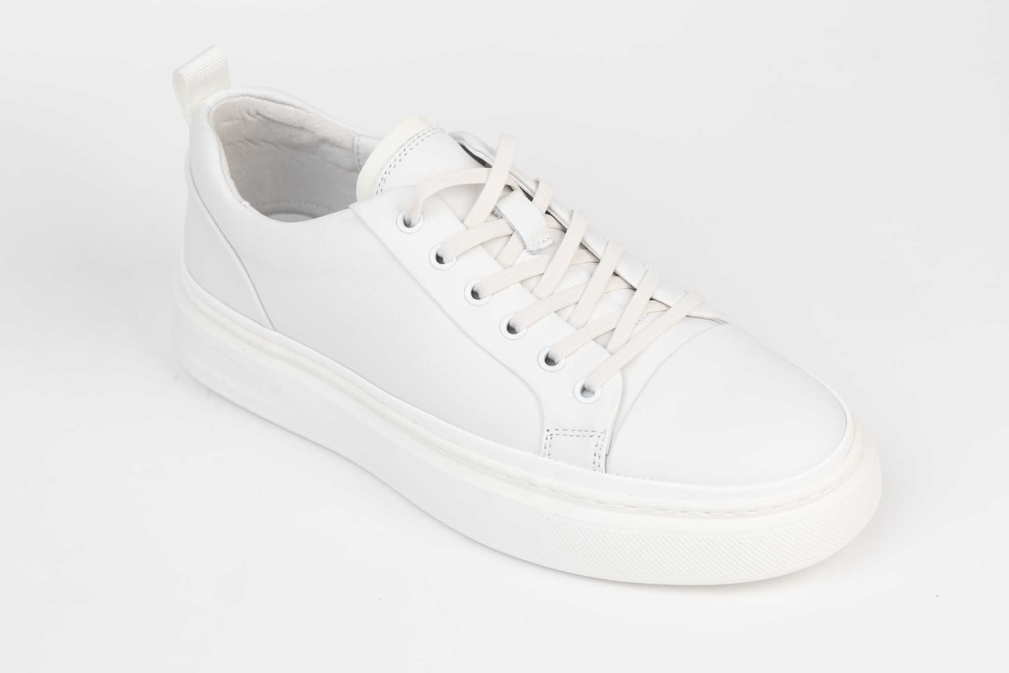 Pantofi din piele naturală pentru barbati FILIPO 319 alb
