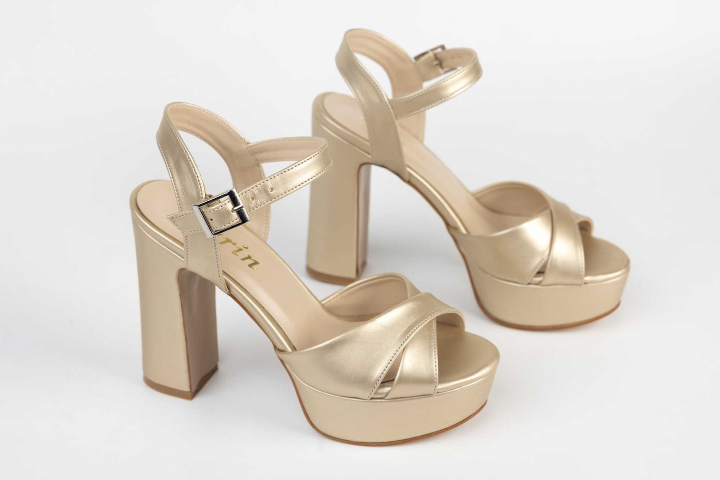 Elegant women's sandals made of eco-leather KARIN 7230 box gold