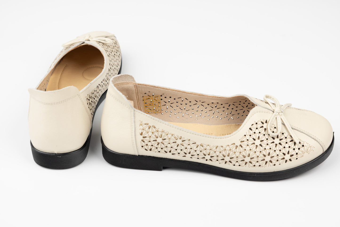 Balerini dama piele naturală perforați FORMAZIONE 5802 Crem