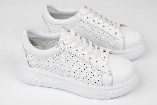 Pantofi casual sport ANNA VIOTI 16-451 Alb perf