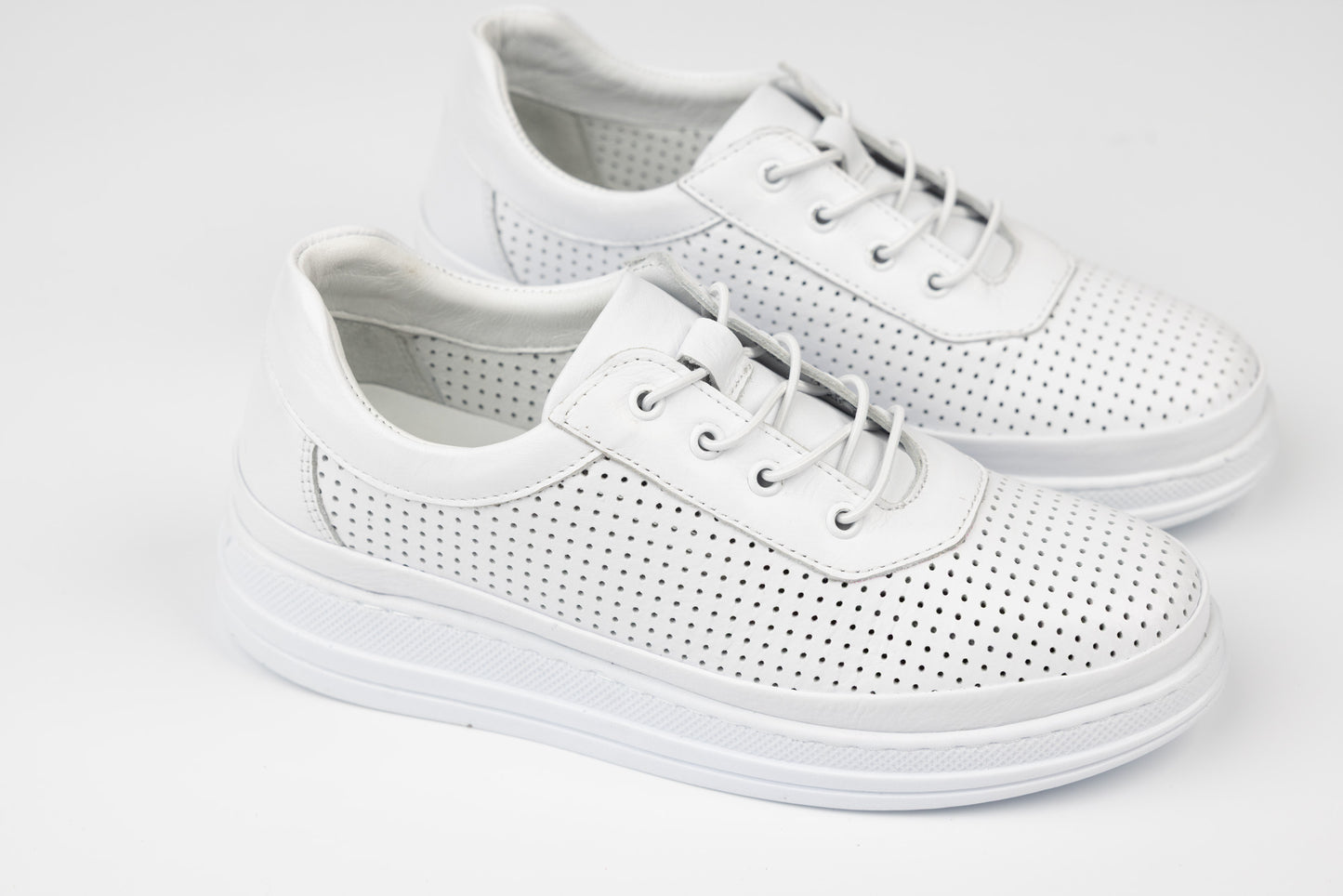 Pantofi casual sport JOHAN 010 Alb perf