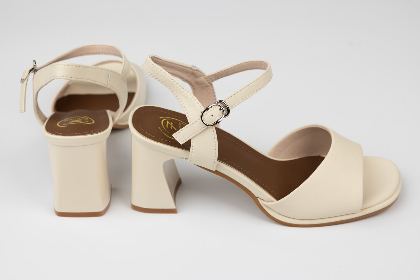 Women's sandals FORMAZIONE 49002 Cream
