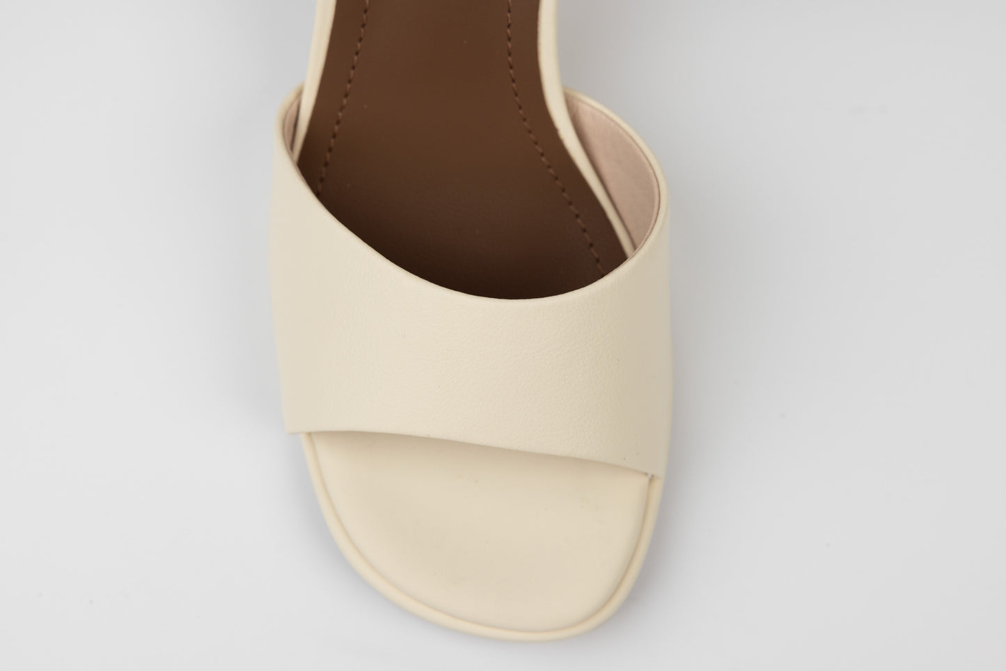 Women's sandals FORMAZIONE 49002 Cream