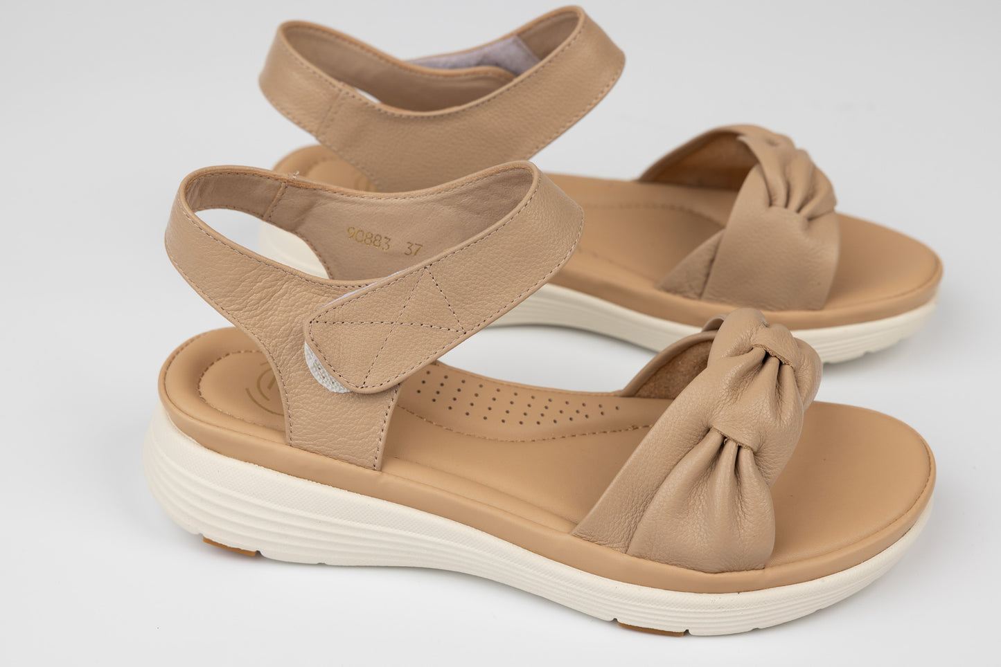 Women's sandals made of genuine leather FORMAZIONE 90883 Apricot