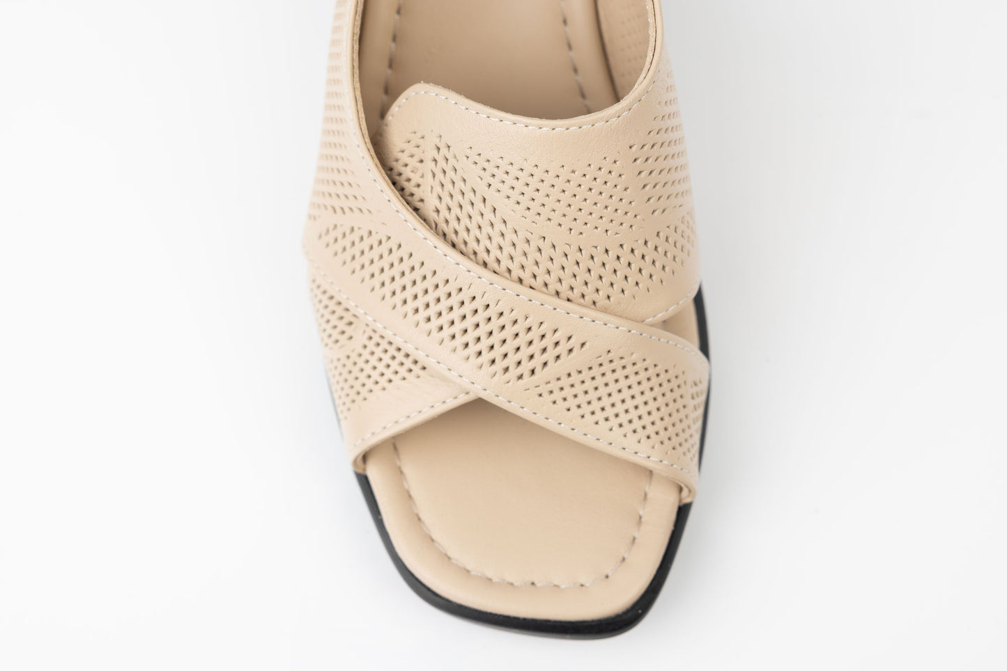 Women's genuine leather sandals LSD 1021 Beige