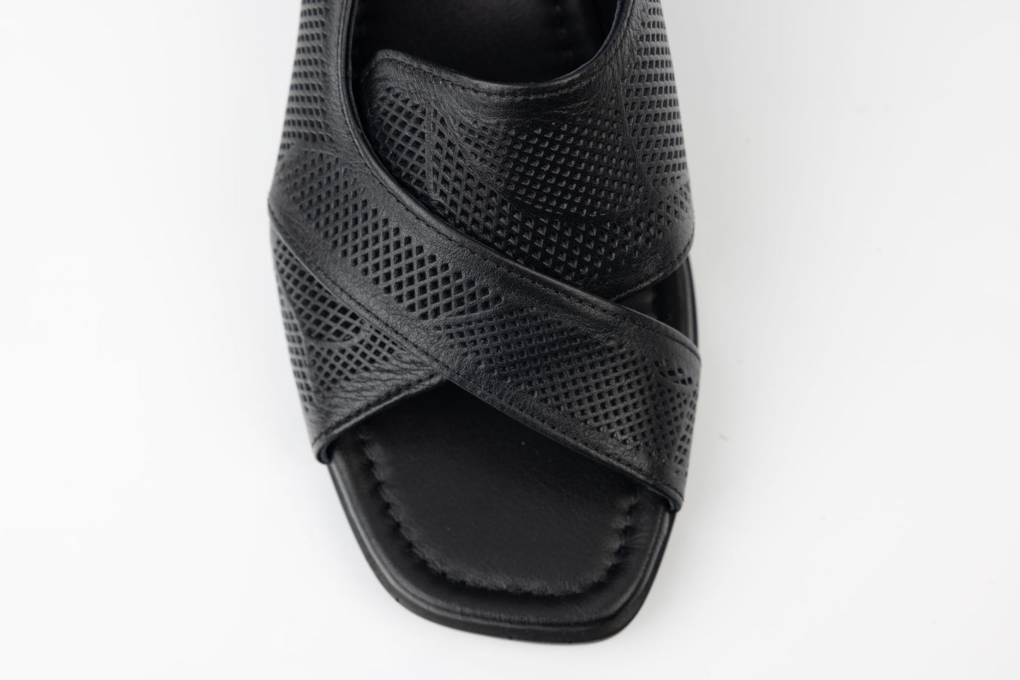 Women's genuine leather sandals LSD 1021 N