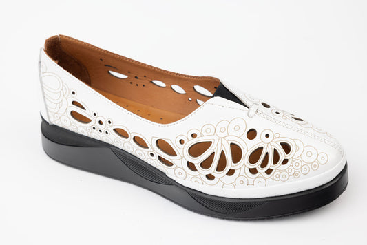 Pantofi dama piele naturală perforați LSD 161 Alb