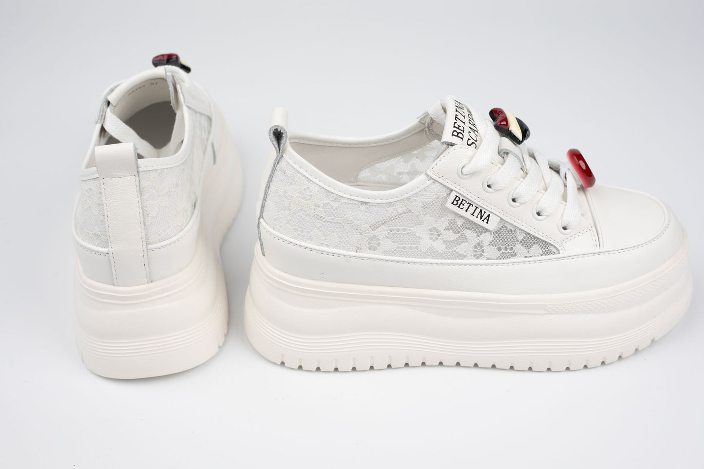 Pantofi dama piele naturală BETINA 25167-1 alb