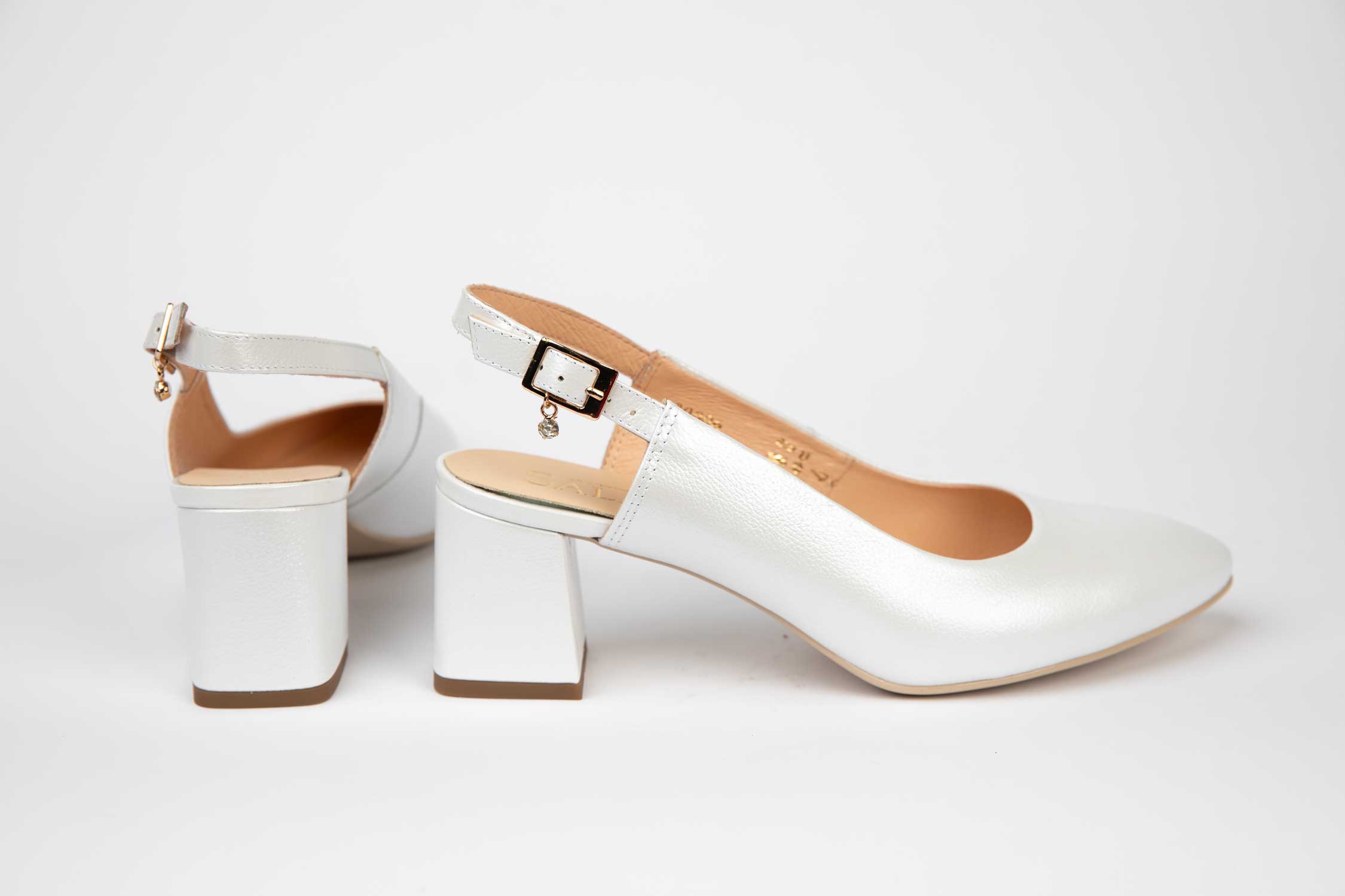 Pantofi dama decupati eleganti din piele naturala SALA 20006 alb sidef