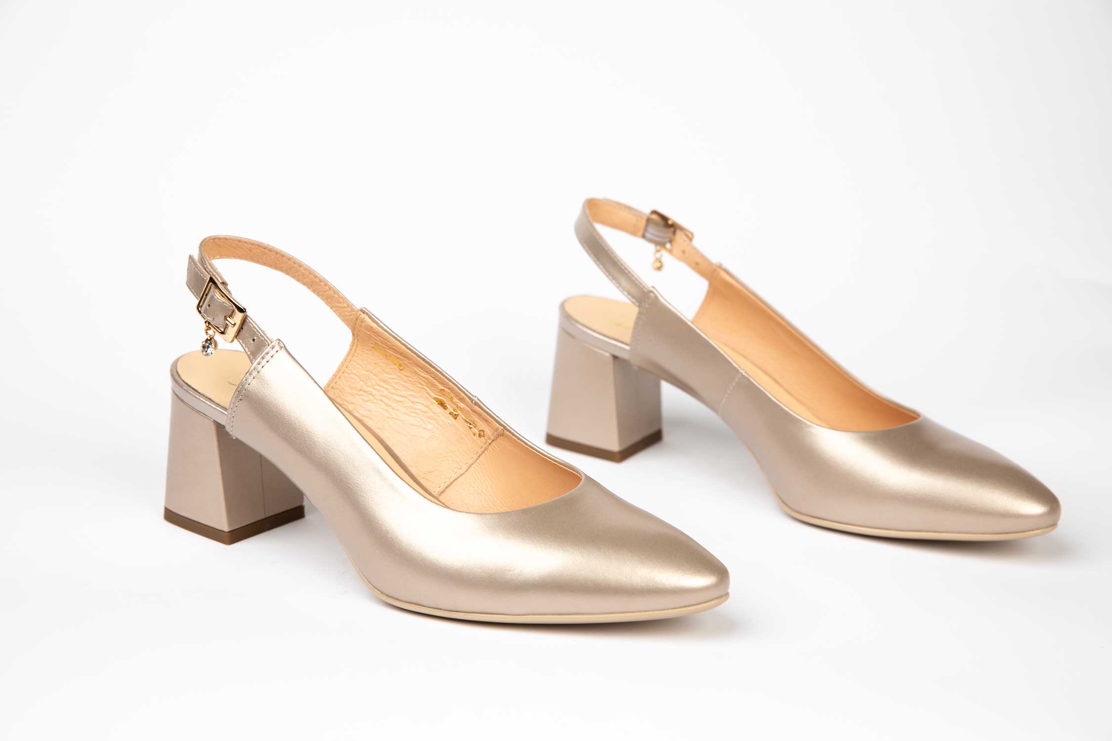 Pantofi dama decupati eleganti din piele naturala SALA 20006 auriu