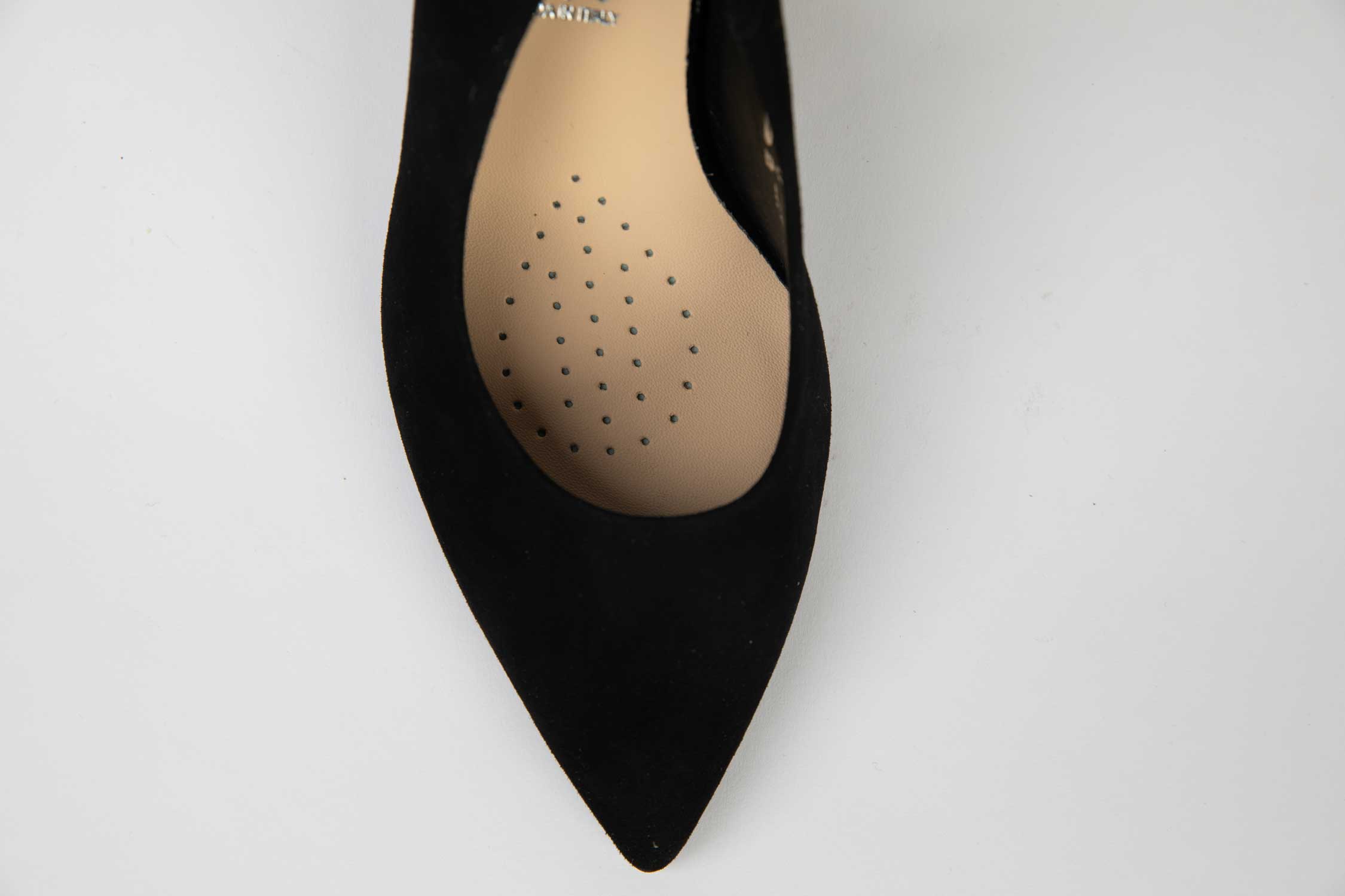 Pantofi dama decupati eleganti din piele naturala SALA 20180 negru velur