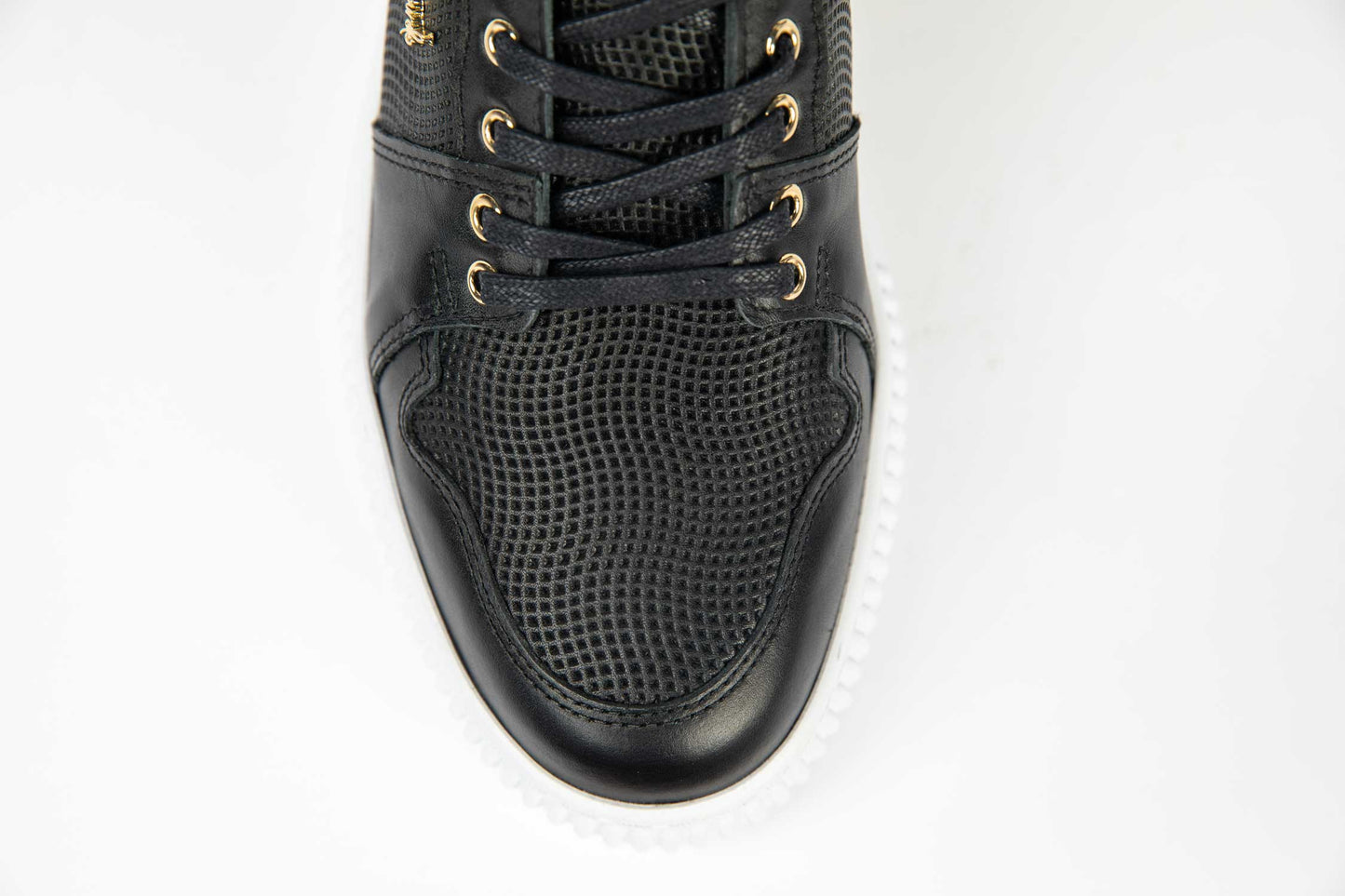 Men's casual shoes made of genuine leather JOHN RICHARDO 402 black (Black)