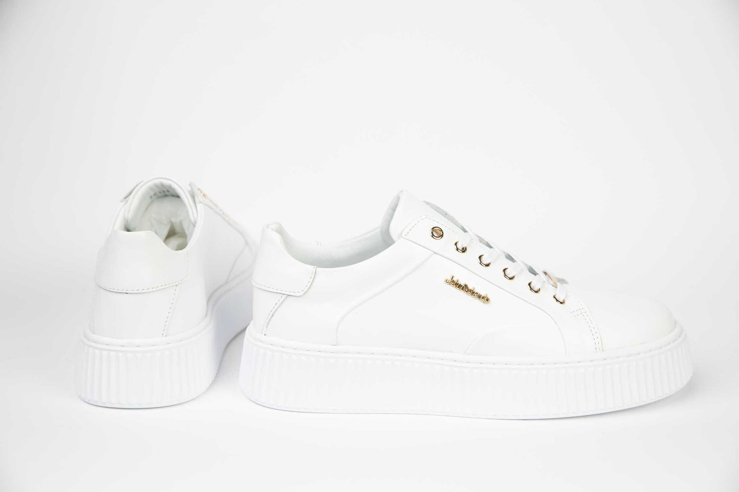 Men's casual shoes made of genuine leather JOHN RICHARDO 138 (White)