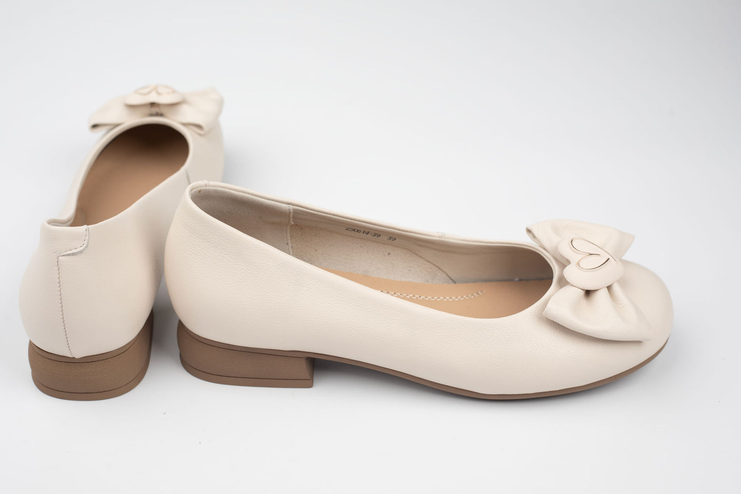 Pantofi dama XXL piele naturală BETINA 250614 Crem (38-41)