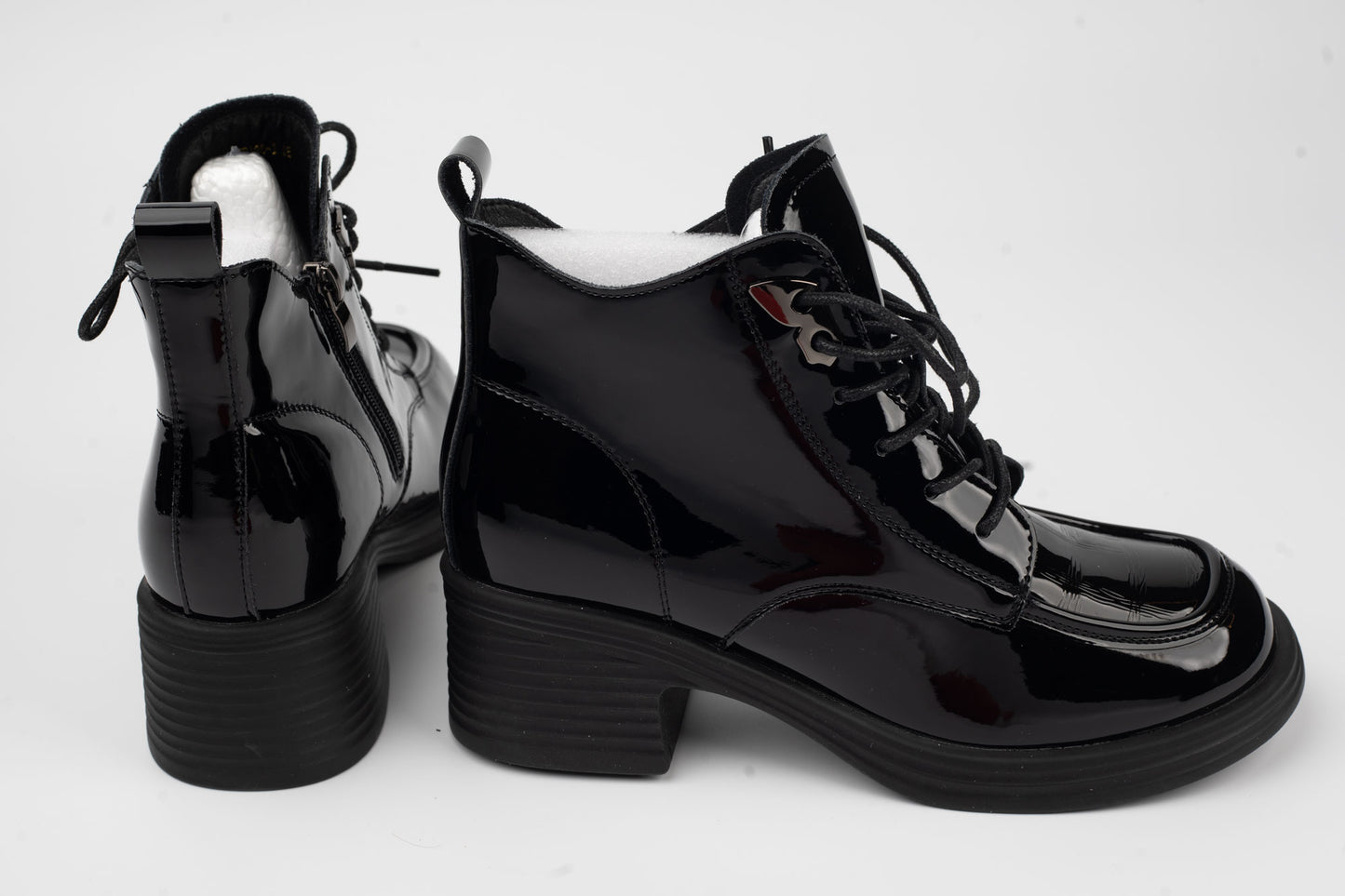 Women's boots made of natural patent leather FRANCO GERARDO 136-2 N patent