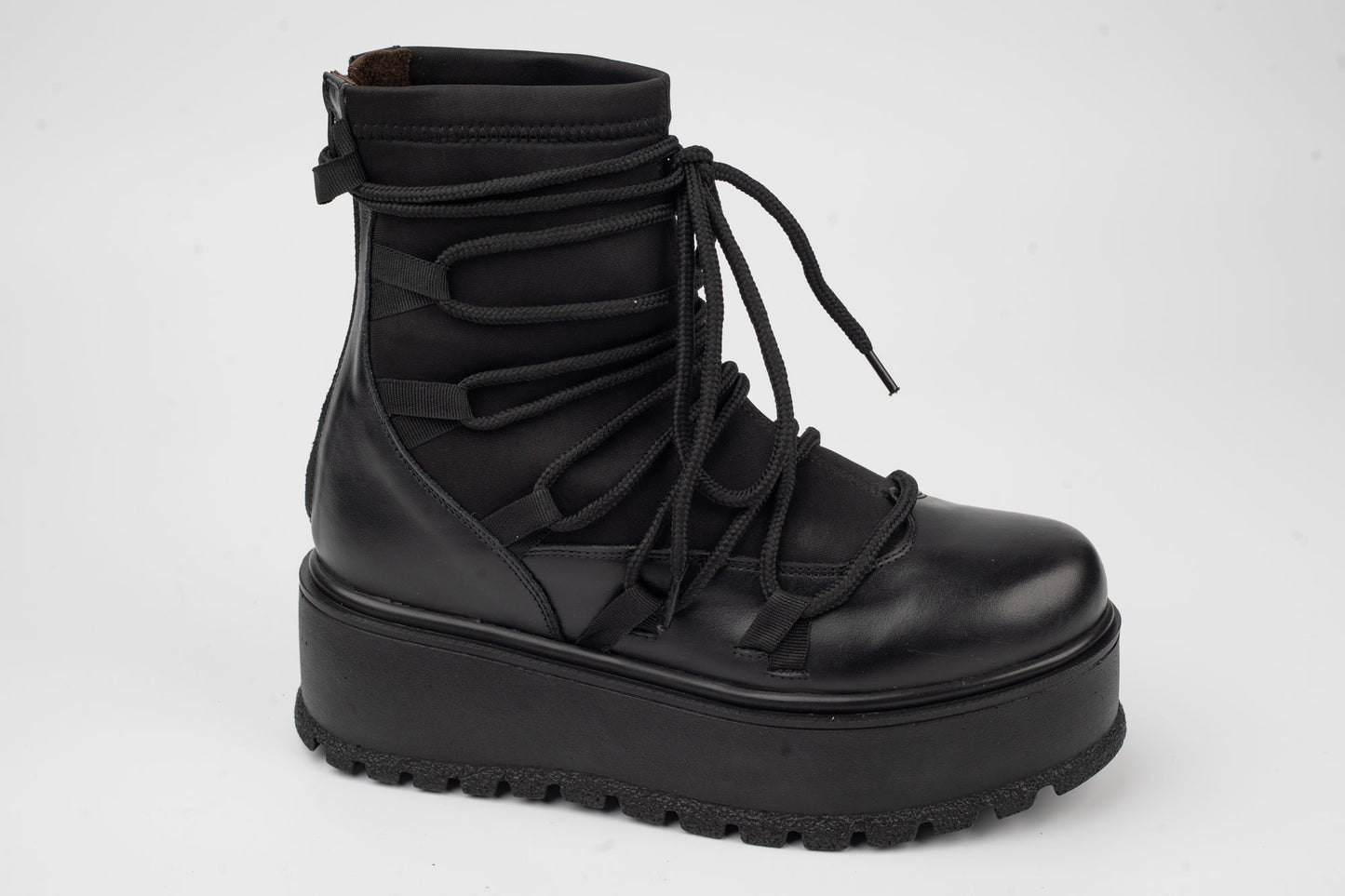 Women's boots made of genuine leather PREGO 244 N box