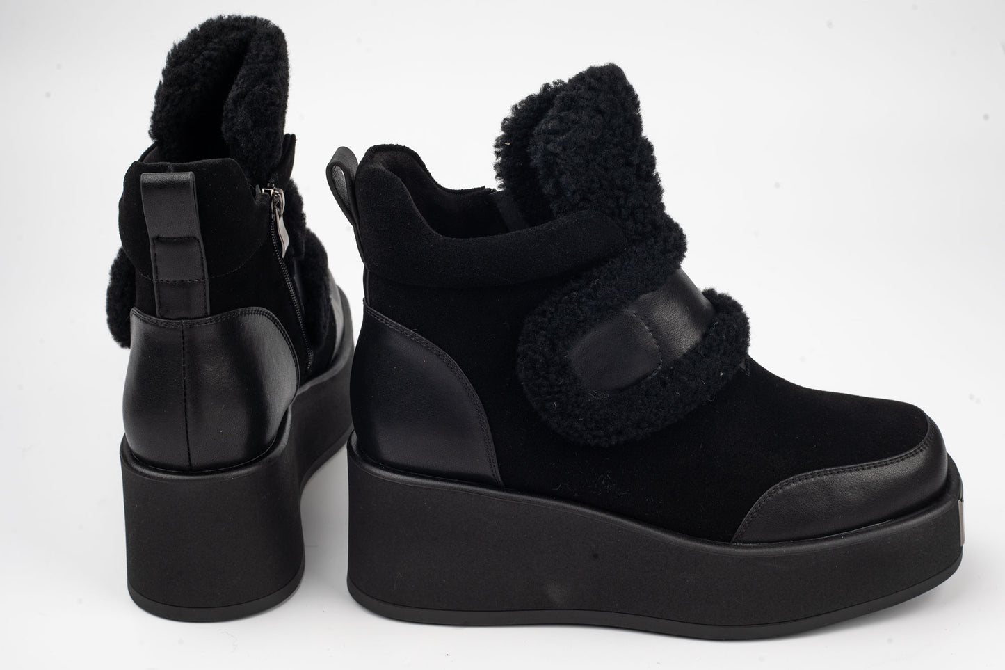 Women's boots made of genuine suede leather 355 N vel