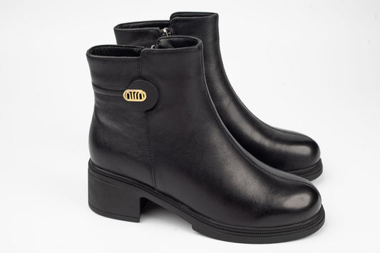 Women's genuine leather boots BETINA 3705 N box