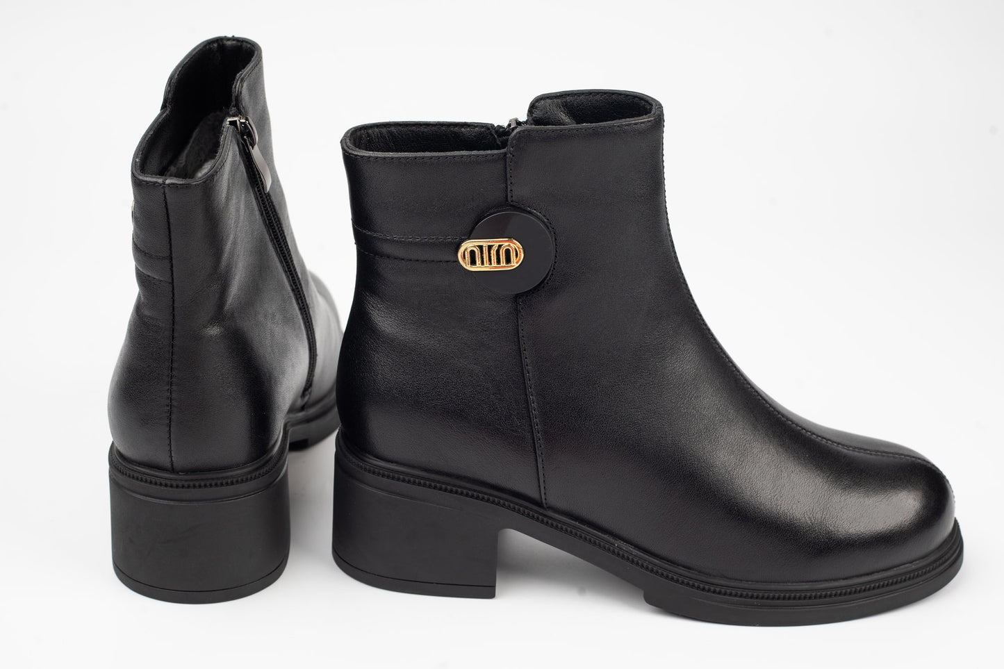 Women's genuine leather boots BETINA 3705 N box