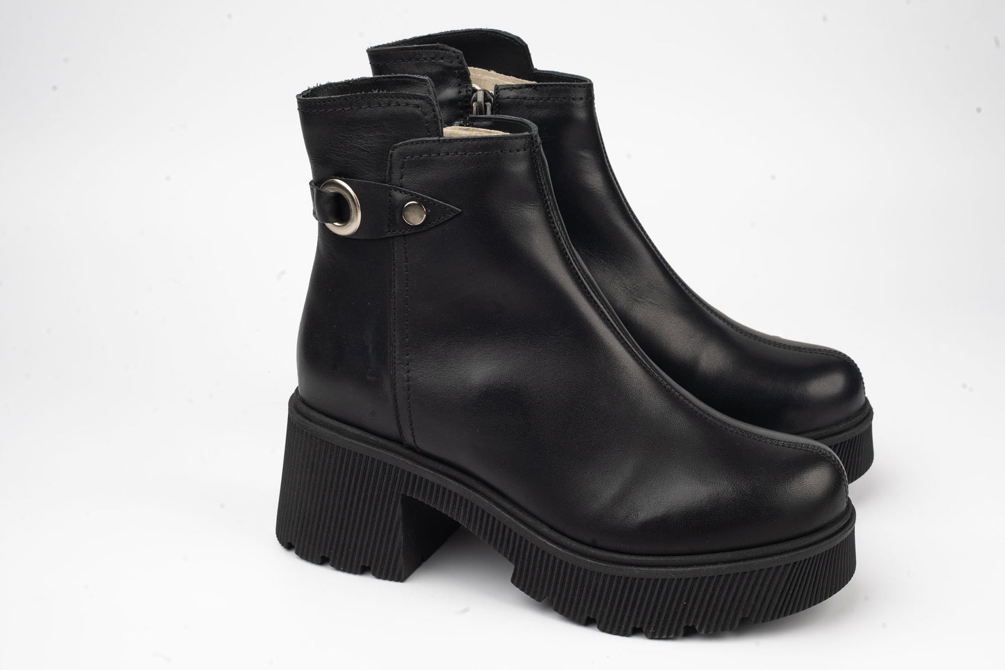 Women's boots made of genuine leather PREGO 2345 N box