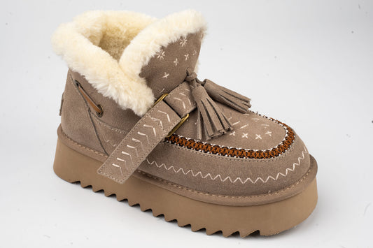 Women's boots made of genuine suede leather ANNA VIOTI 113-4 Grey vel