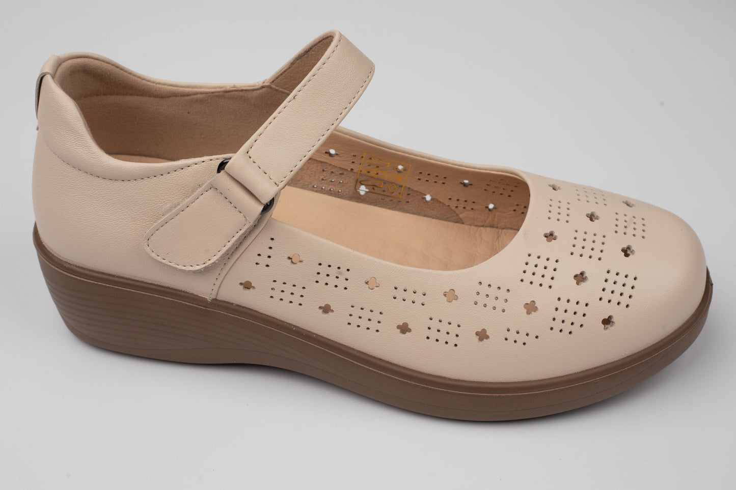 Pantofi damă piele naturală BETINA 50907 Bej perforat