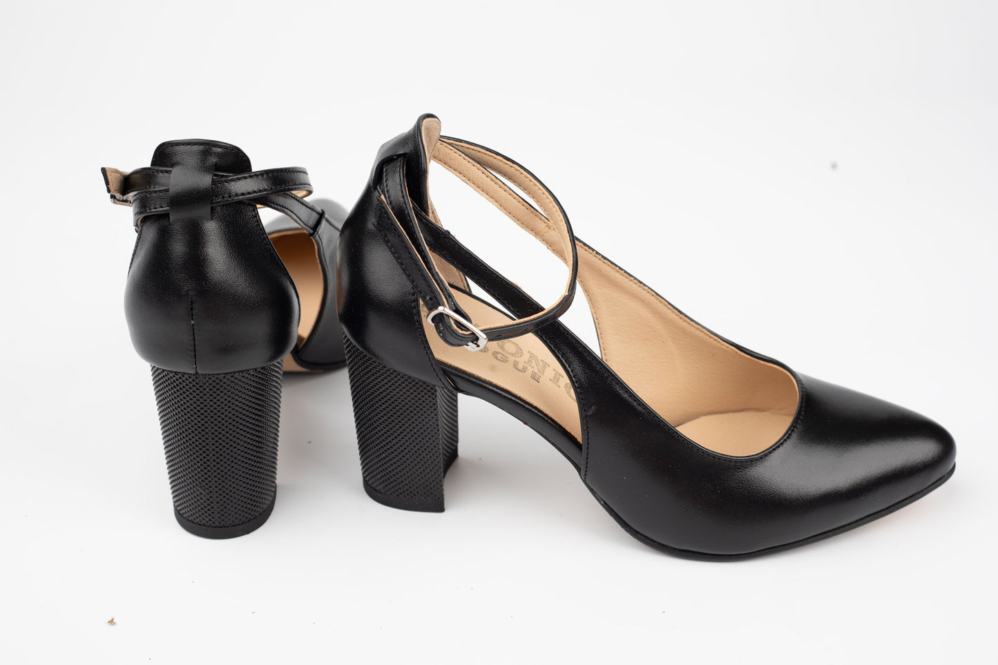 Pantofi dama decupati din piele naturala ANTONIO 31216 N Box