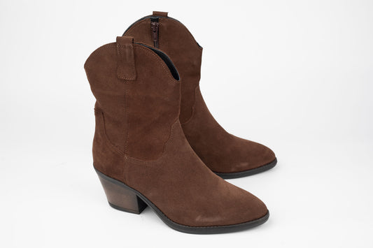 Ghete dama piele naturală întoarsă PERLA 3518 Maro