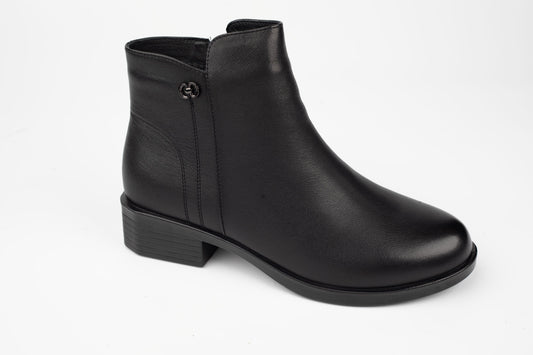 Ghete damă piele naturală BETINA 63761 N Box