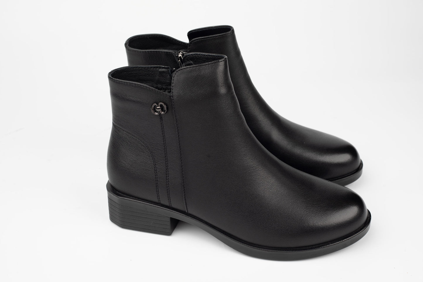 Ghete damă piele naturală BETINA 63761 N Box