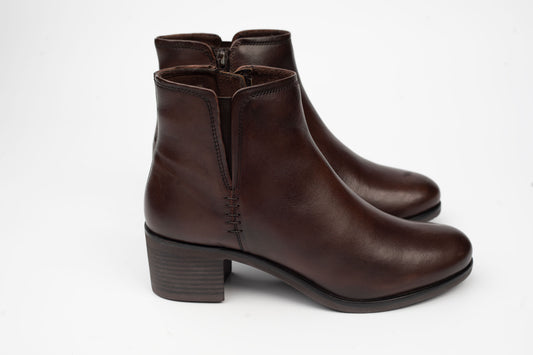 Women's genuine leather boots ANNA VIOTI 62233 Box brown