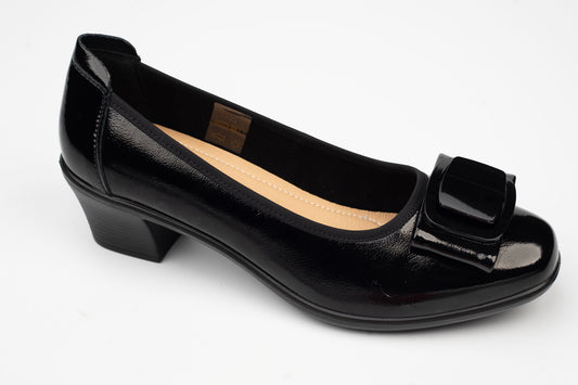 Women's shoes genuine leather BETINE 5900 N lacquer