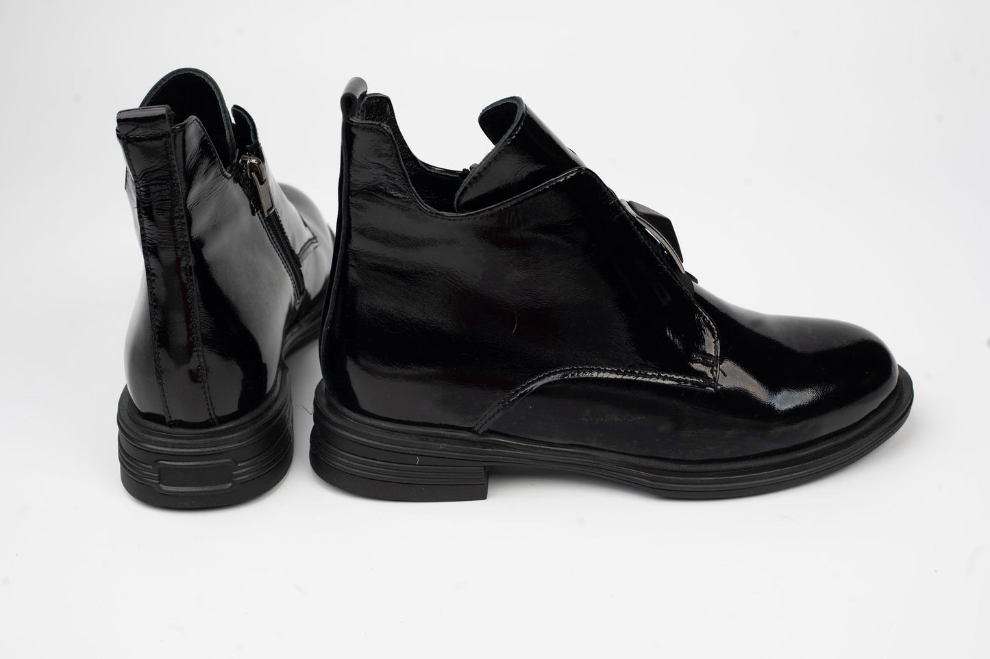 Women's boots natural leather DOGATI 20901 N lacquer