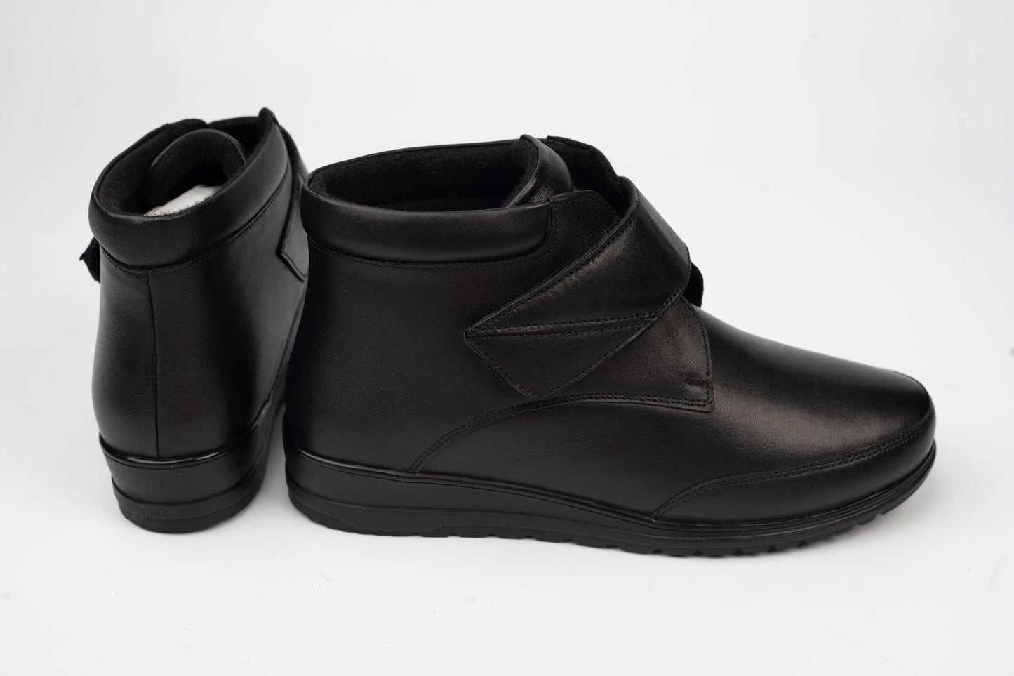 Women's boots made of natural leather BIOFLEX 1008 N box