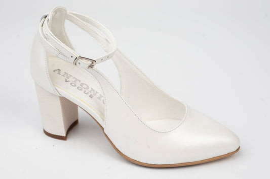 Women's cut-out shoes made of genuine leather ANTONIO 31216 White