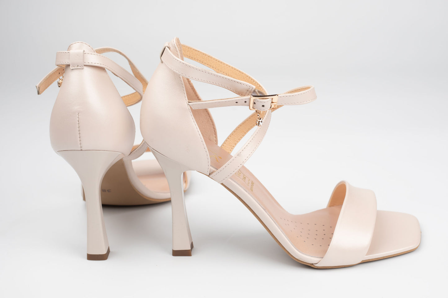 Sandale damă piele naturală SALA 20636 Bej sidef ( toc 9 cm)